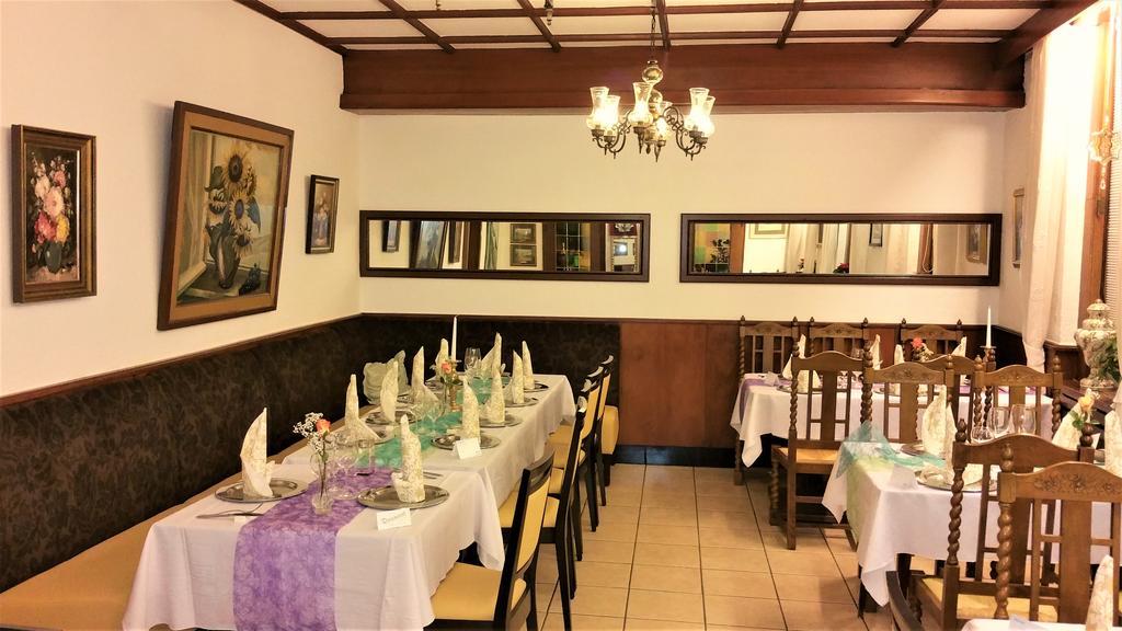 Hotel Rath Schwalmtal エクステリア 写真